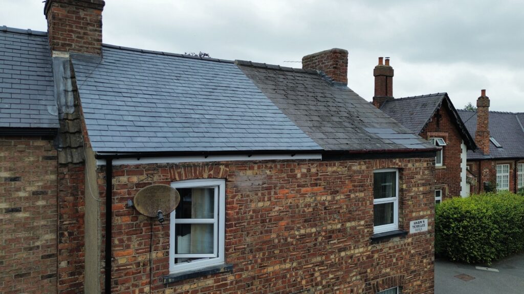 DCIM100MEDIADJI 0533.JPG A newly tiled roof | Kennedy Roofing